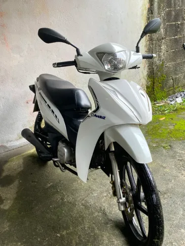Moto a venda único dono