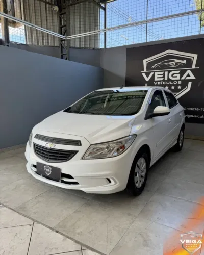 Chevrolet Onix 1.0 MPFI LS 8V Flex 4P Manual 2015