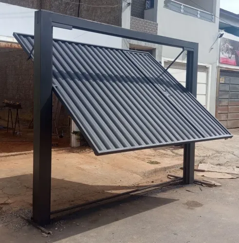 Portão basculante 