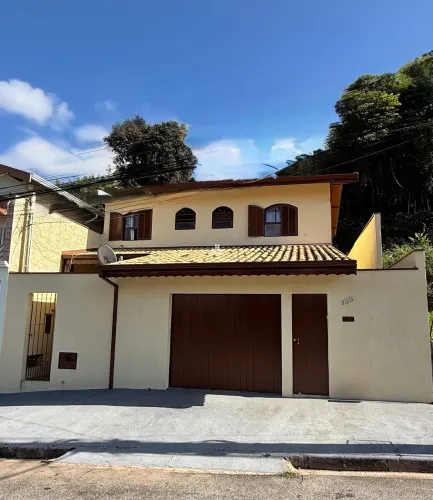 Imperdível: Casa à venda na Vila Olímpia, Campo Limpo Paulista-SP! 3 quartos, 1 suíte, 2 s