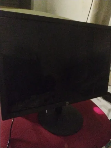MONITOR LED 19" 60HZ