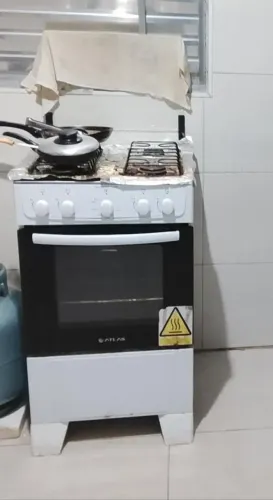 Fogão 4 bocas usado