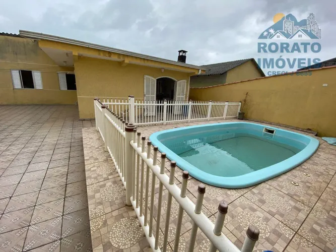Casa com piscina no Praia Grande - Matinhos