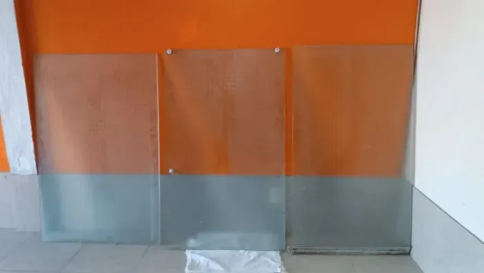 BOX DE VIDRO PARA BANHEIRA ? 3 PEÇAS