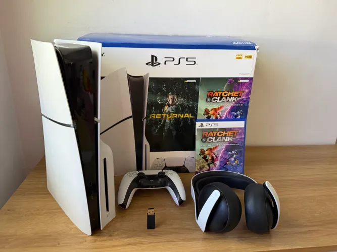 PlayStation 5 Slim com Leitor + Brinde (Headset Pulse Elite)