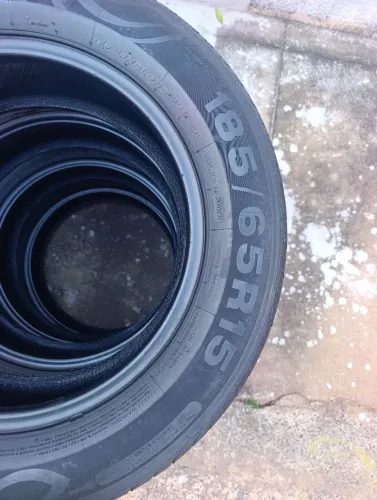 Pneu 185/65 r15