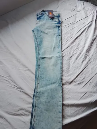 Calças jeans