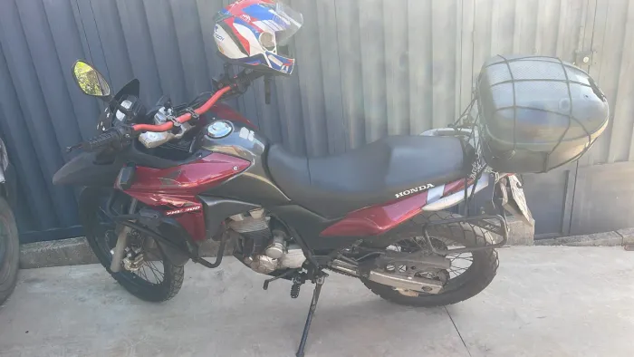 Xre 300