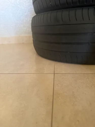 4 pneus 215/50/17