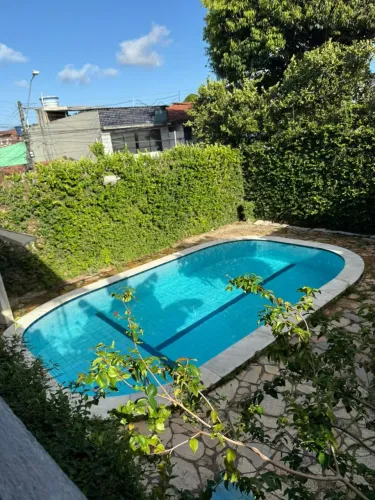 Casa com área de lazer