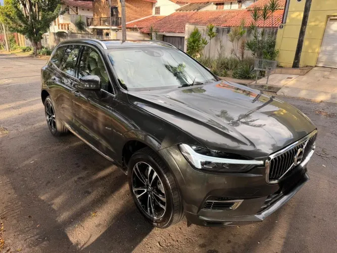Volvo XC-60 XC 60 T-8 Híbrido Momentum 2.0 5P 2021