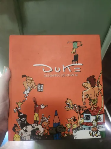 Livro DUKE desenhos de humor