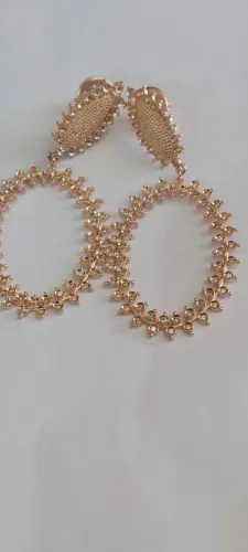 Brinco ouro rose vivara brilhantes