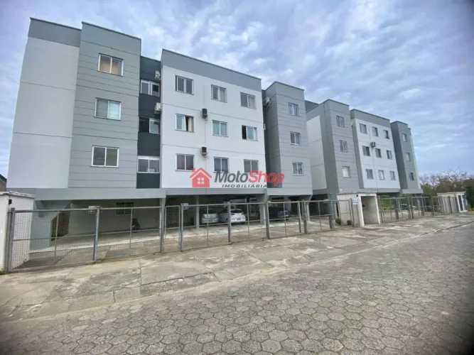 Apartamento com 2 dormitórios à venda, 52 m² por R$ 215.000,00 - Centro - Araranguá/SC