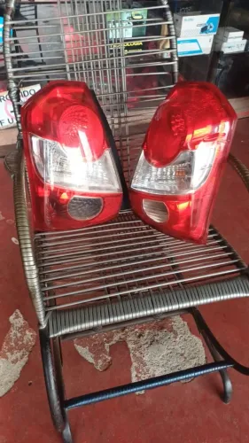 Lanterna traseira Etios 2013