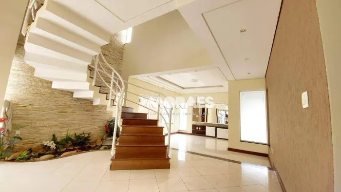 Casa com 4 quartos para alugar, 299 m² por R$ 8.000/mês - Residencial Villaggio II - Bauru