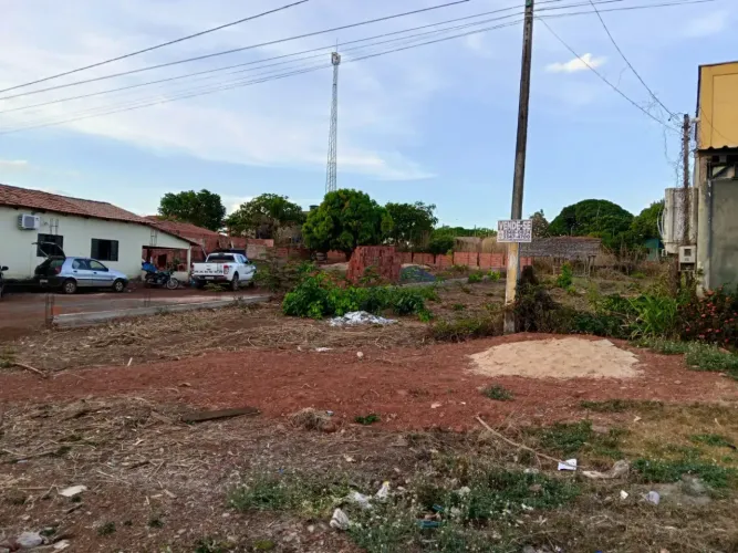 INVISTA NO SEU FUTURO: Terreno Perfeito para Seu Projeto dos Sonhos!