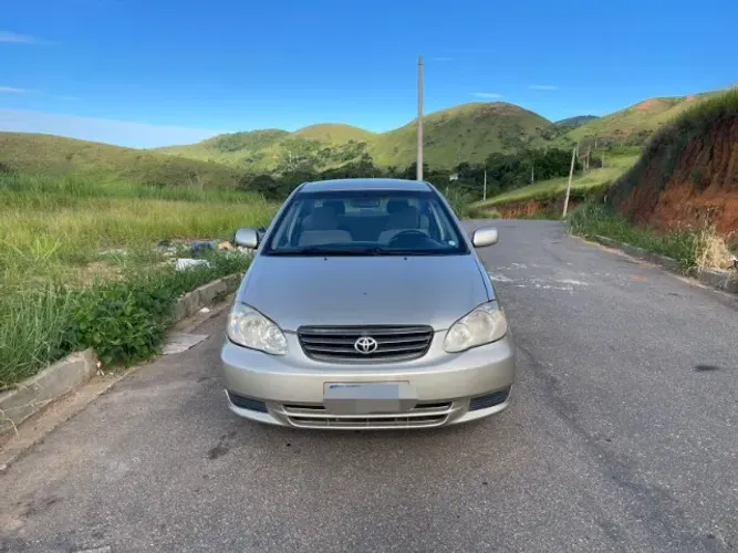 Toyota Corolla XLI 1.6 16V 110cv Mec. 2004