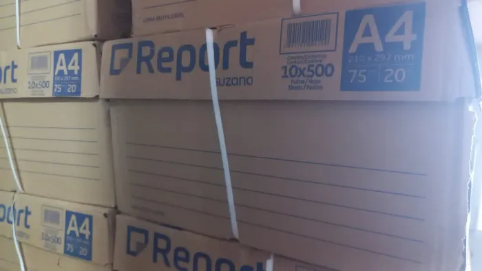 Caixa de resma de papel A4