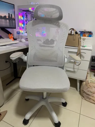 Cadeira de escritório ergonômica com apoio de lombar ajuste de altura e braço articulável