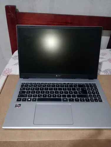 Notebook Acer I3