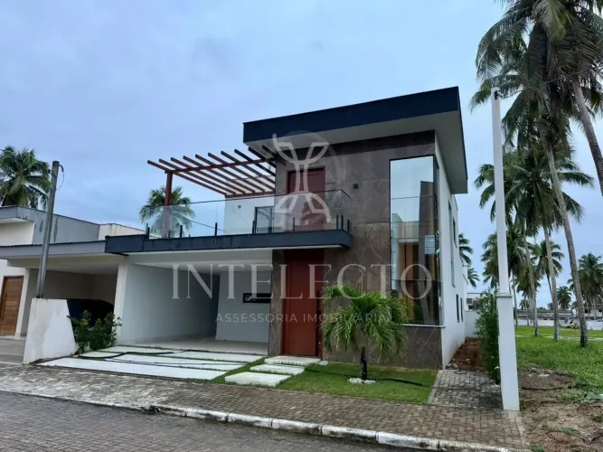Casa à venda no Condomínio Cajupiranga, Parnamirim/RN - 5 quartos, sendo 3 suite