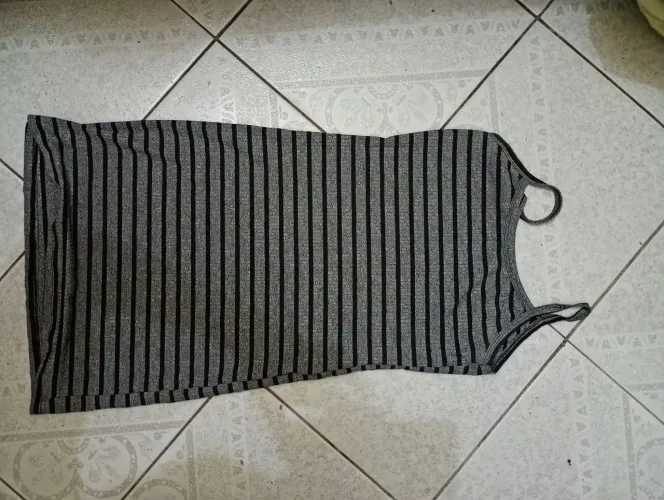Roupas variadas