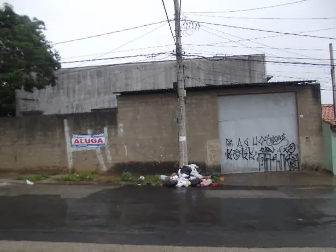 Galpão comercial com 1000m² - Jd. Nova Manchester