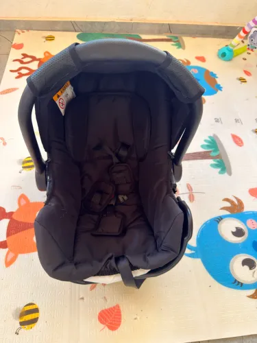 Bebê conforto Galzerano Grid Black com base e almofada