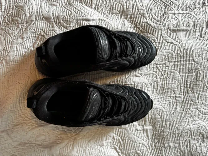 Tênis Nike Air Max 720 Preto Original tamanho 41