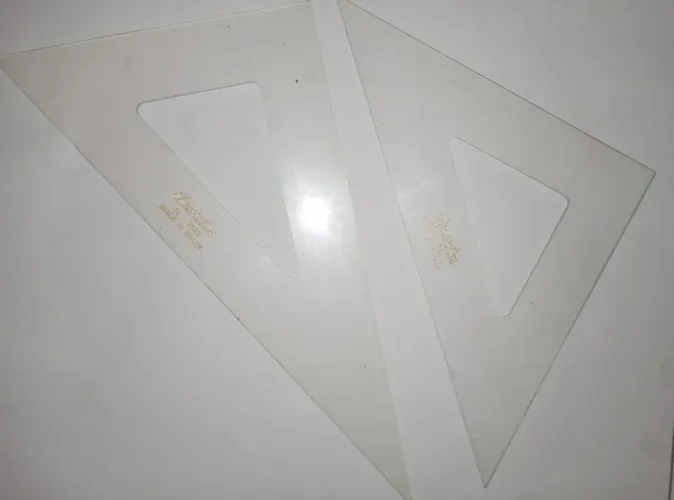 Esquadros para desenho técnico 28 cm