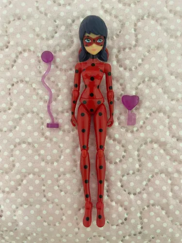 Mini Boneca Miraculous Ladybug 15cm - Sunny