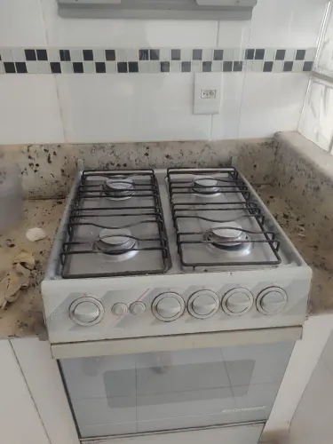 Vende - se