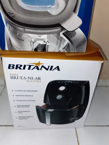 Air fryer Britânia