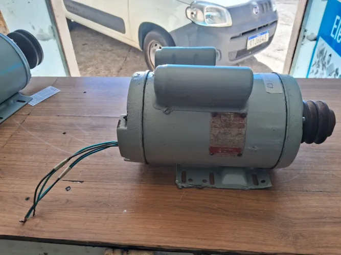 Motor