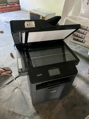 Vendo uma impressora digital,  multifuncional, monocromática  seminova 