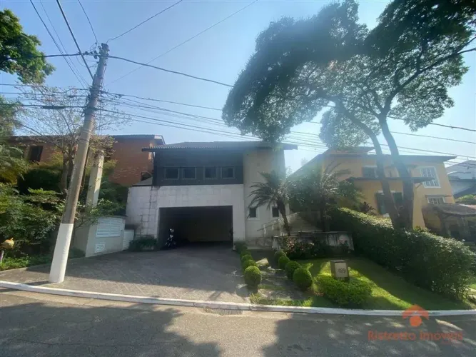 Casa para alugar, 321 m² por R$ 17.731,92/mês - Residencial Cinco (Alphaville) - Santana d
