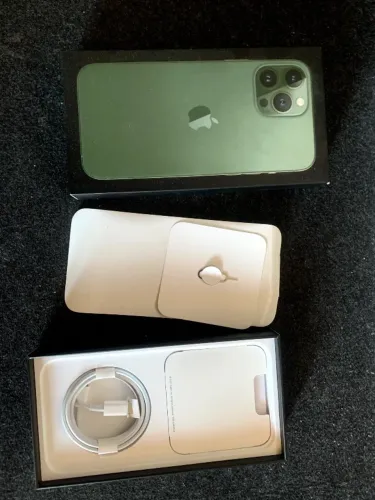 iPhone 13 Pro Max 128gb verde sem detalhes