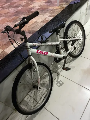 Bicicleta Caloi aro 20