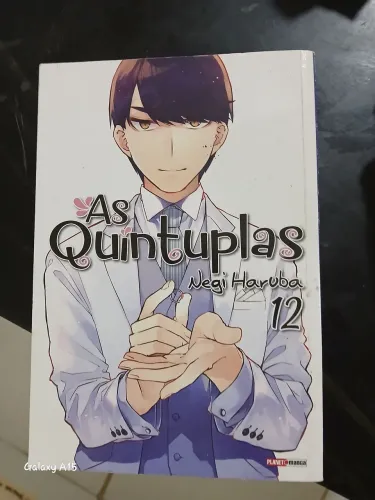 Vende-se livro/mangá de The quitessential quintuplets 