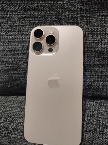 iPhone 16 pro Max 256gb, em estado de novo perfeito.