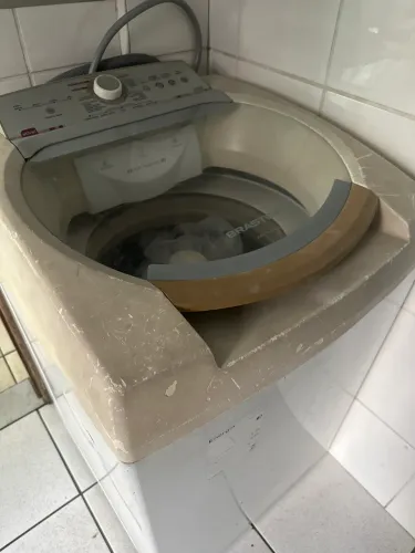 Maquina de lavar brastemp 11KG (ela não corresponde o nível de água e transborda)