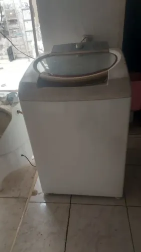 Vendo 01 máquina Brastemp 11kg funcionando perfeitamente todas as funções