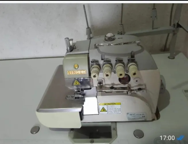 Máquina interlok 5 fios singer