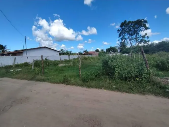 Lote - Terreno 10x34m. Santo Estevão
