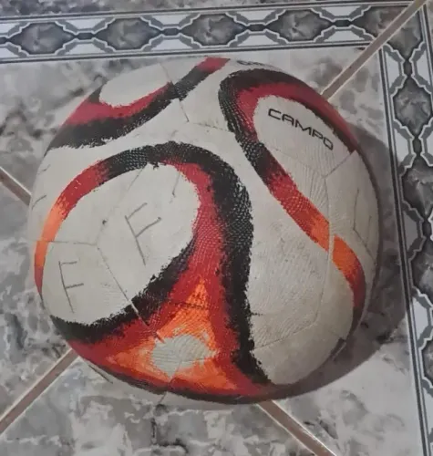 Bola De Futebol Usada
