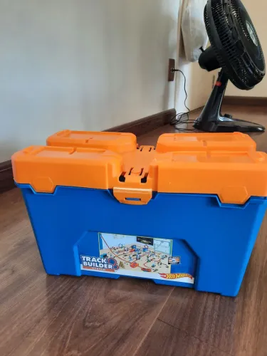 Pista Hotwheels Track Builder System