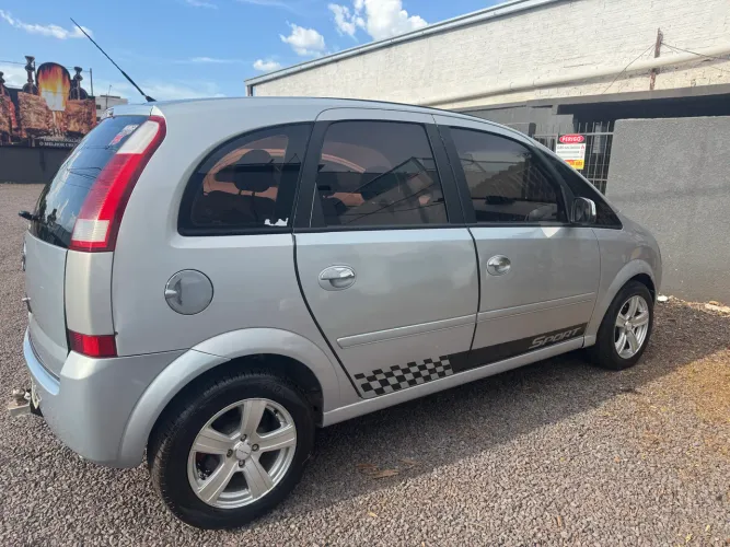 Chevrolet Meriva 1.8/ CD 1.8 MPFI 16V 122cv 5P Usados e Novos