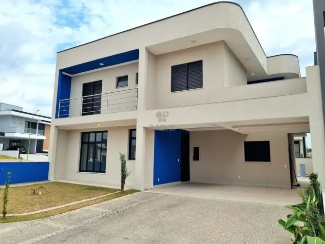 Casa em Condomínio Fechado - 4 Suítes | Piscina | Área Gourmet em Valinhos