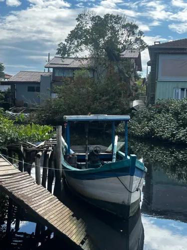 Vendo barco de pesca completo motor B11